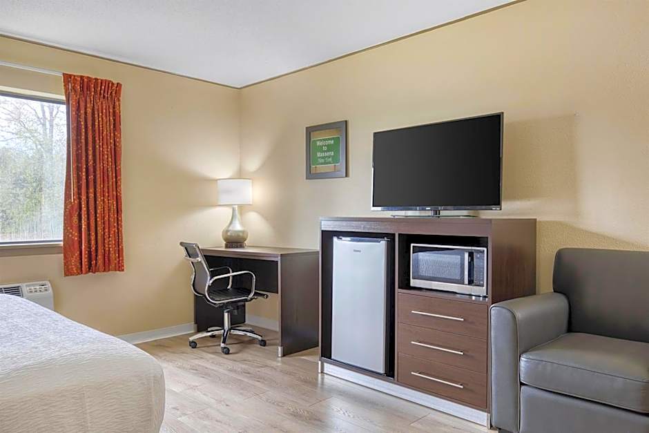 SureStay by Best Western Massena