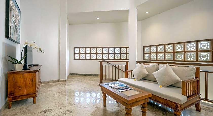 Swan Paradise A Pramana Experience