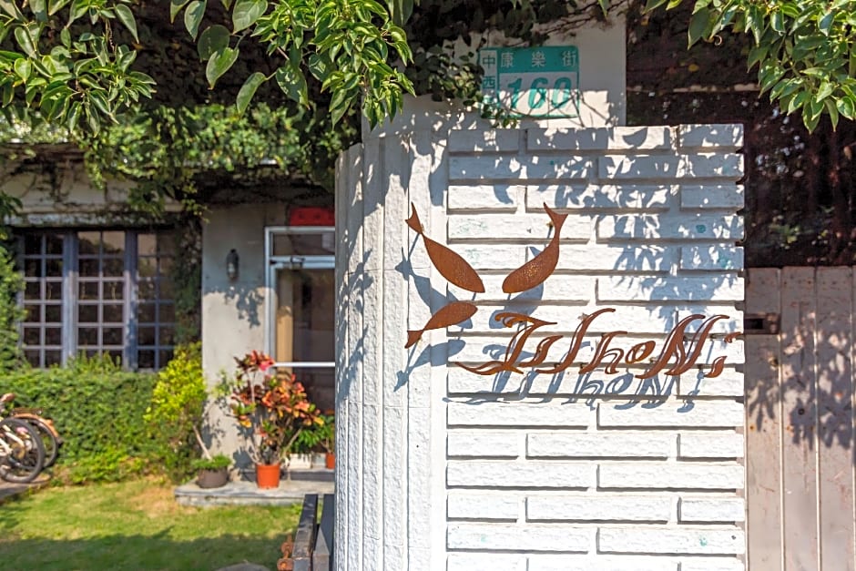 Isshoni Bed and Breakfast