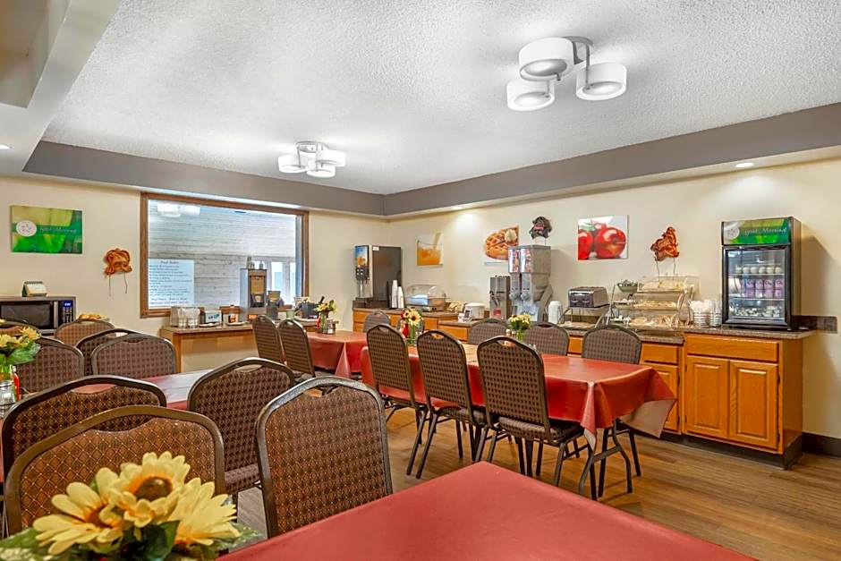 Quality Inn Saint Ignace I-75