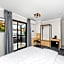 Spring Hill Inn