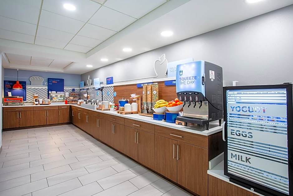 Holiday Inn Express & Suites Bradenton East-Lakewood Ranch By IHG