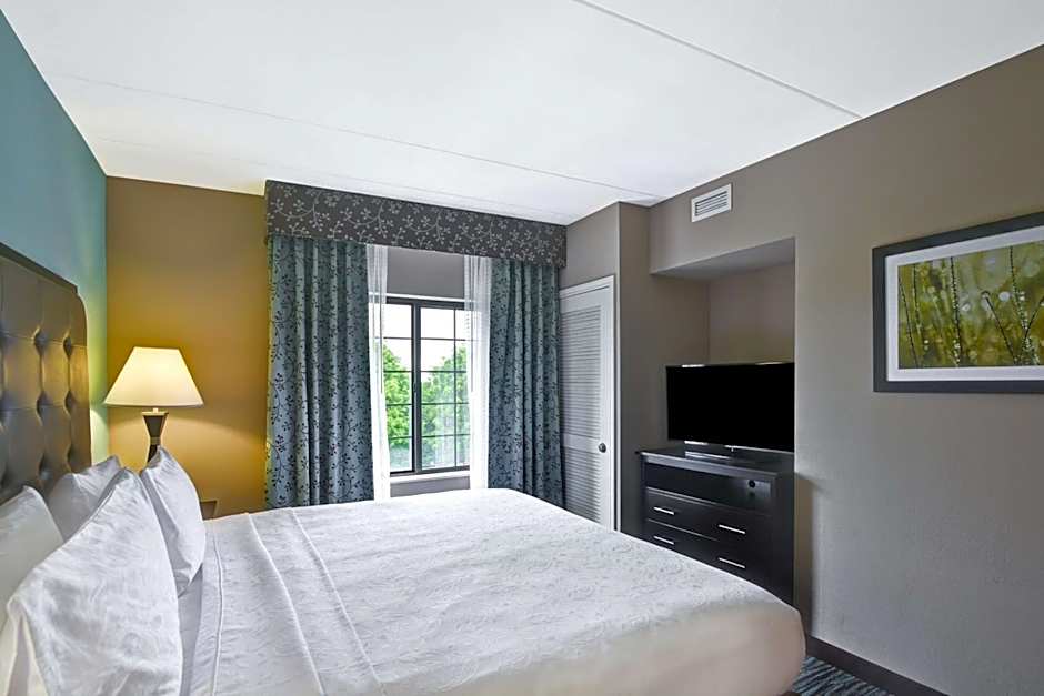 Homewood Suites by Hilton Aurora Naperville