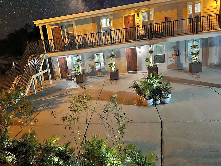 Beach 5 Villas on Amelia Island steps to the Ocean
