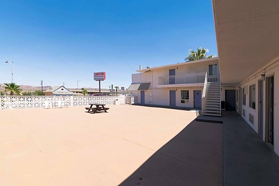 Motel 6-Barstow, CA - Route 66
