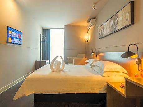 Superior Double Room with Audio