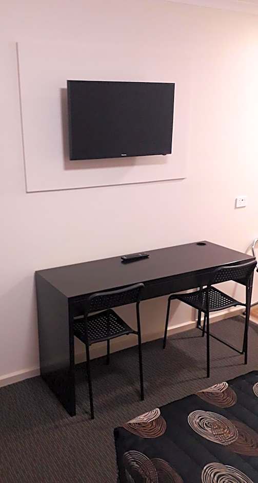 Daydream Motel and Apartments