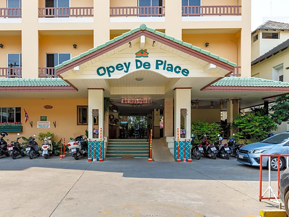 Opey De Place Pattaya