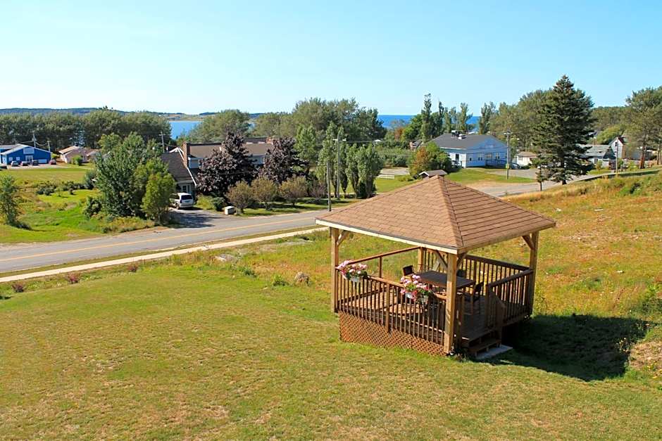 The Fiddle and the Sea Bed and Breakfast