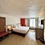 Ramada by Wyndham Glendale Heights/Lombard