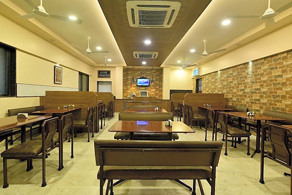 Panchavati Elite Inn