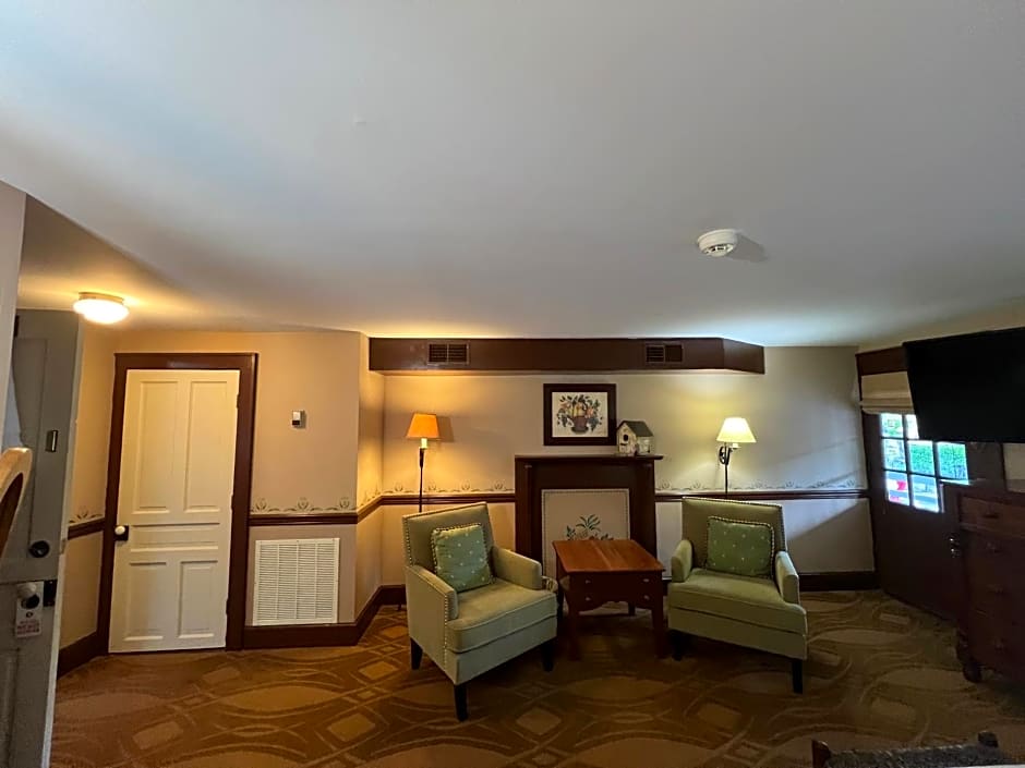 Highlands Inn