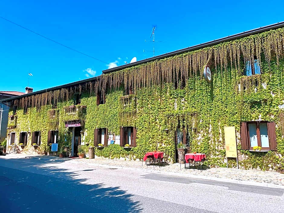 Photo 1 of 50 of Principato Di Ariis Hotel 3 stelle Room Only
