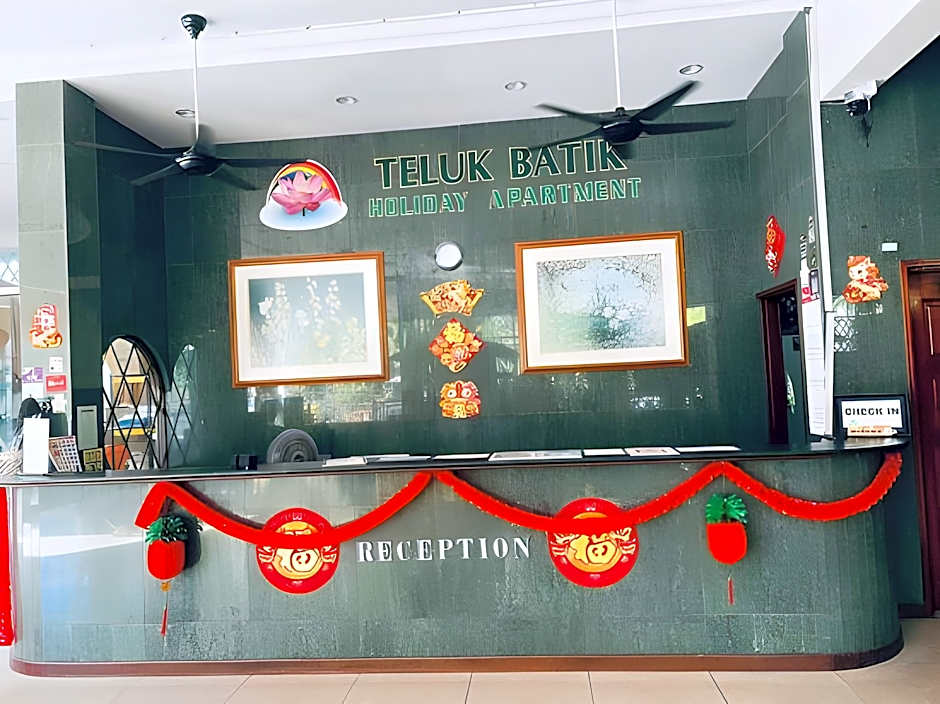 Teluk Batik Holiday Apartment