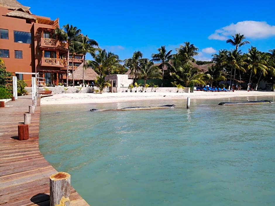 Hotel BelÃ³ Isla Mujeres All Inclusive
