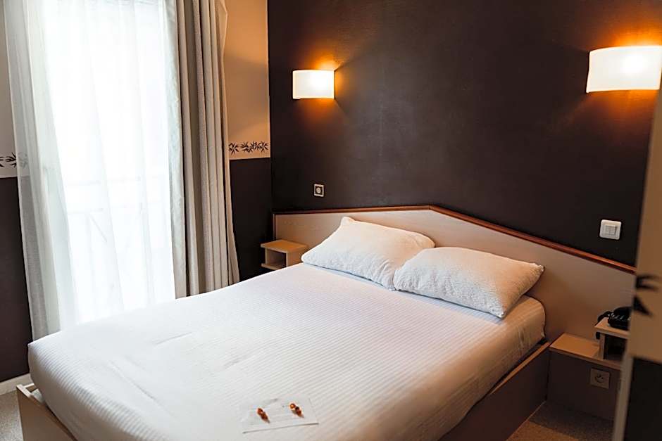 The Originals City, Hotel Le Lion d'Or, Chinon (Inter-Hotel)