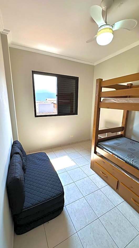 Belo apartamento de frente ao mar - Vila Caiçara