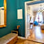 MR 3 Apartments