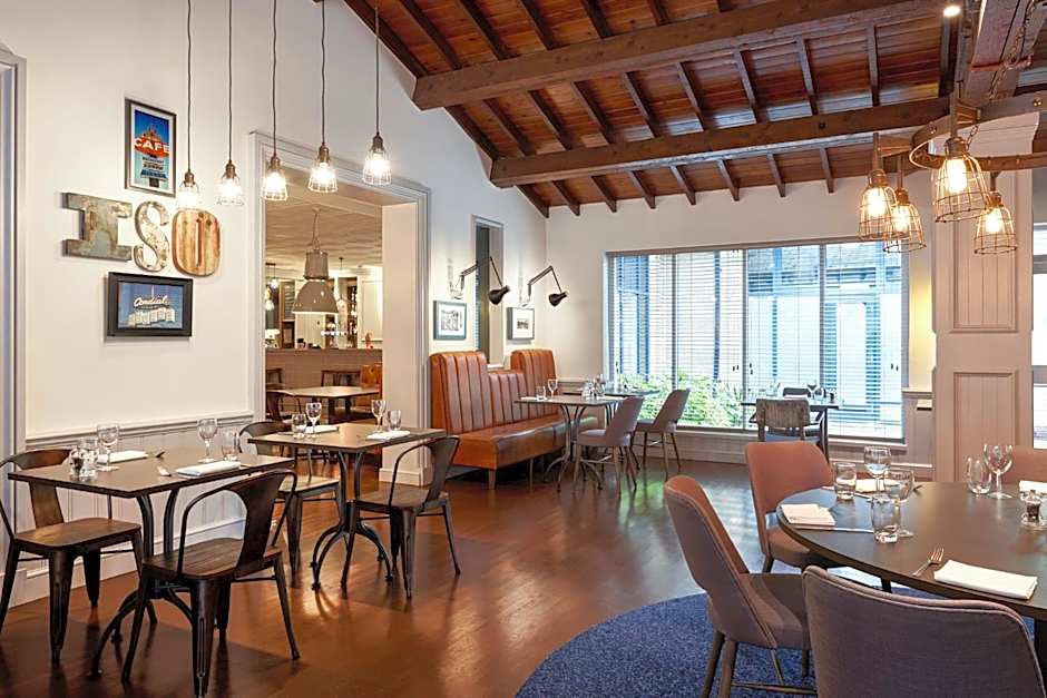 Novotel London Stansted Airport