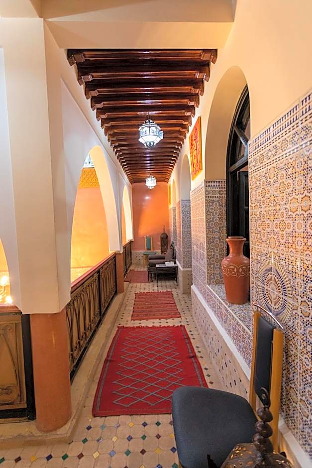 Riad Losra