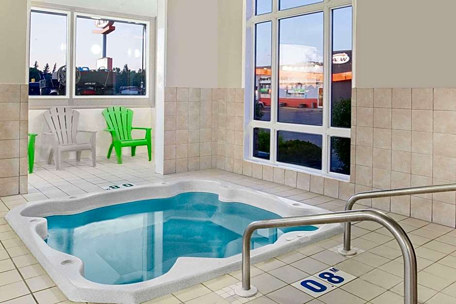 Super 8 by Wyndham Brandon MB