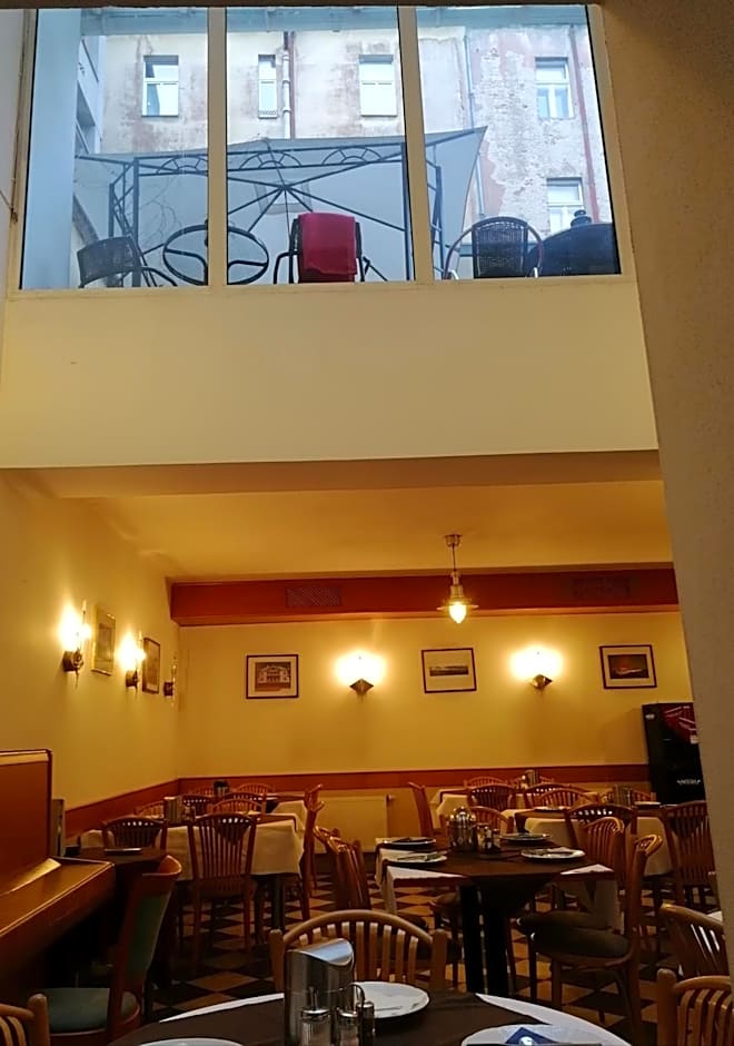 Hotel Augustus Et Otto