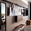 Moxy by Marriott Seattle Downtown