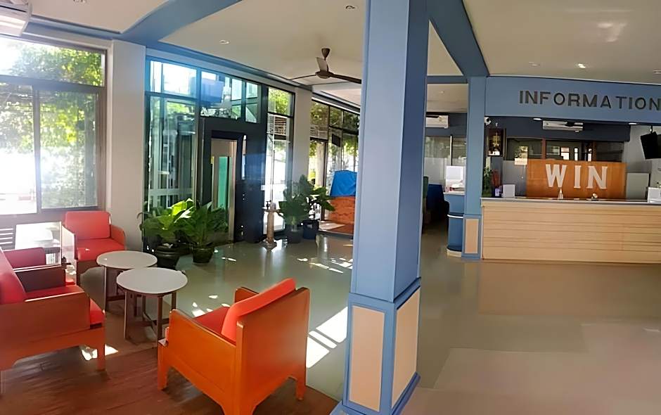 Win Hotel