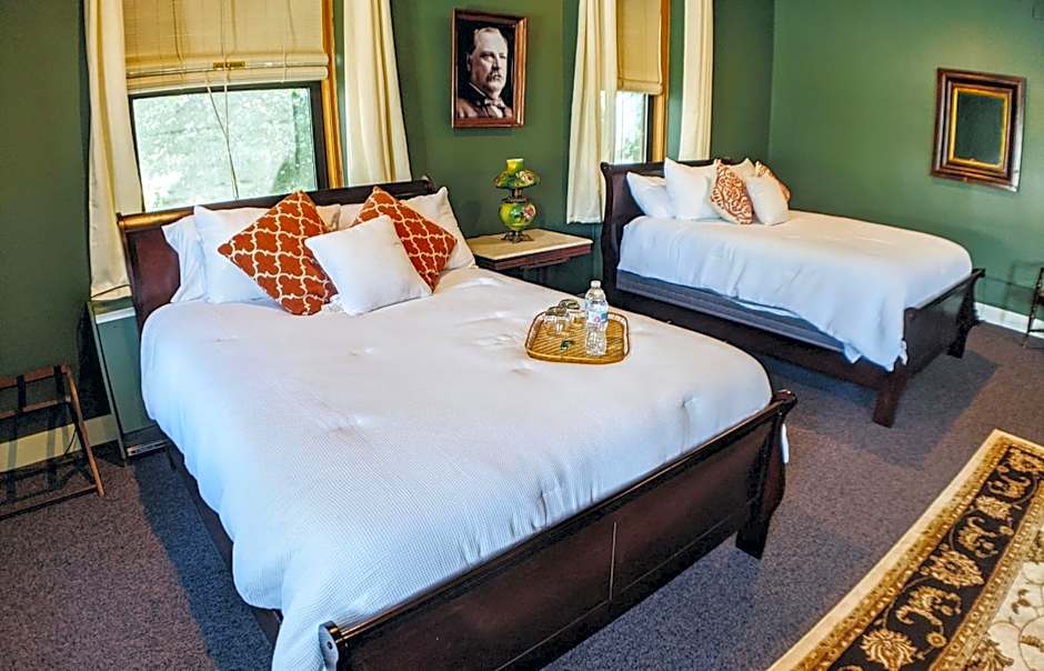 Sherman Inn