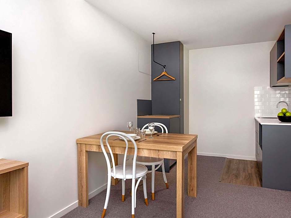 Mantra MacArthur Hotel