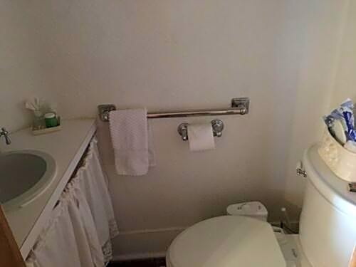 The Queen, A Victorian Bed & Breakfast