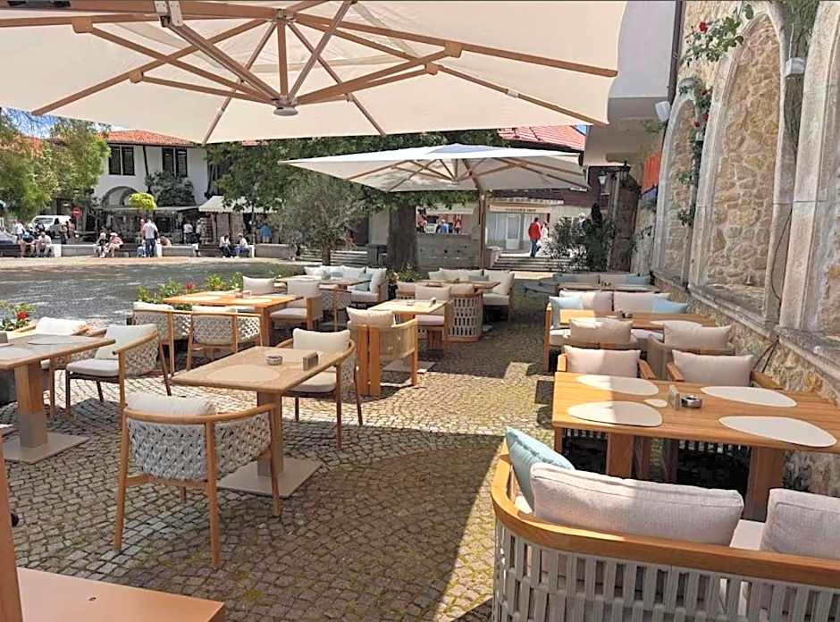 Castro Mesembria Boutique Hotel