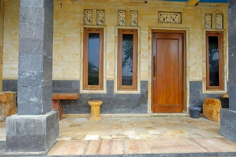 Hotel Kampoeng Drini RedPartner