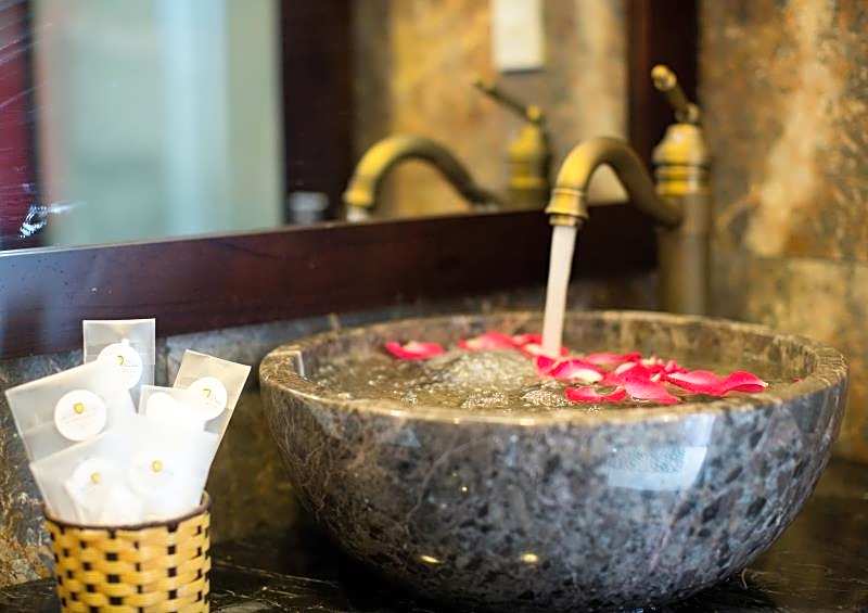 Golden Bell Hoi An Boutique Villa