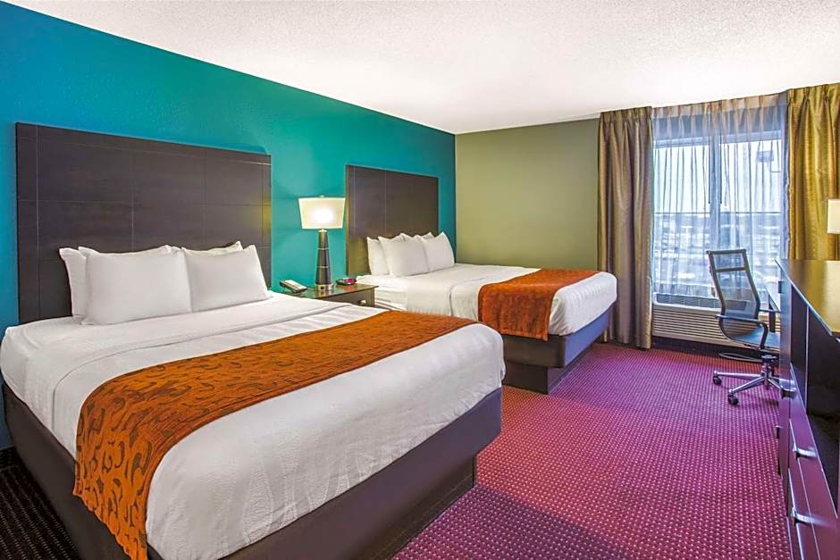 La Quinta Inn & Suites by Wyndham O'Fallon - St. Louis