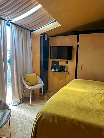 Double Room with Terrace