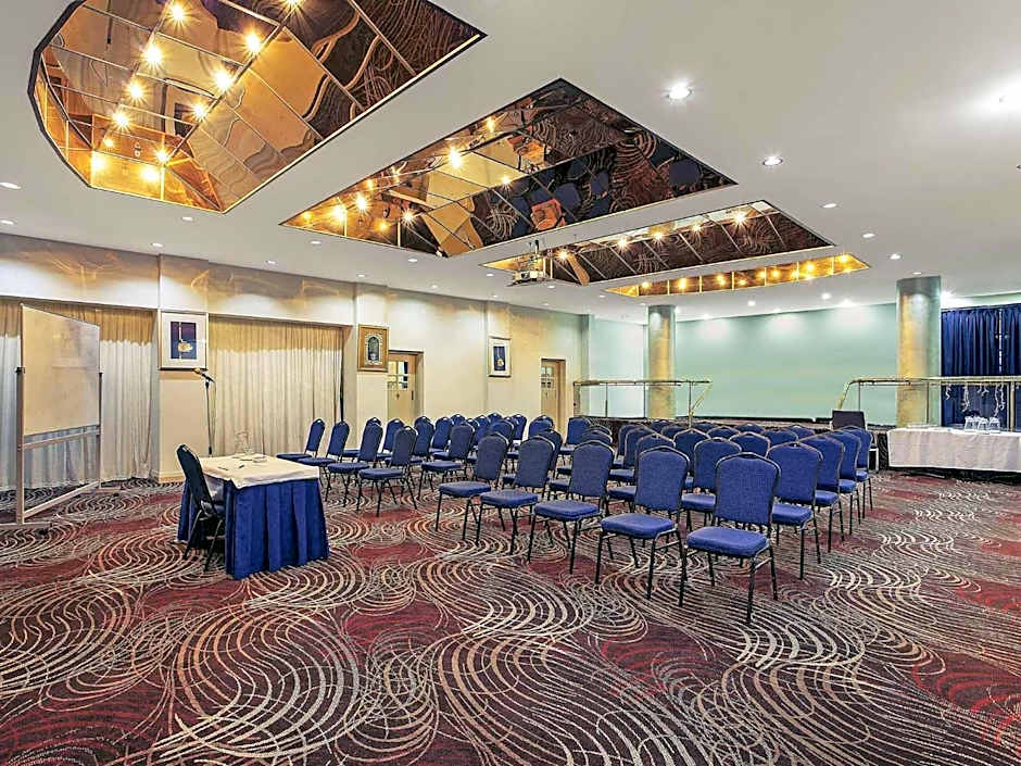 Mercure Maitland Monte Pio