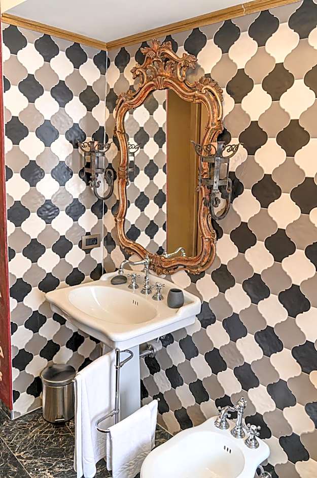 Hotel CineApollo - Ogni camera un film!