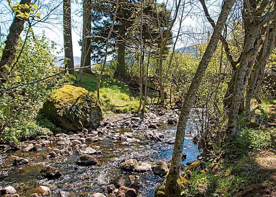Glen Clova Lodges