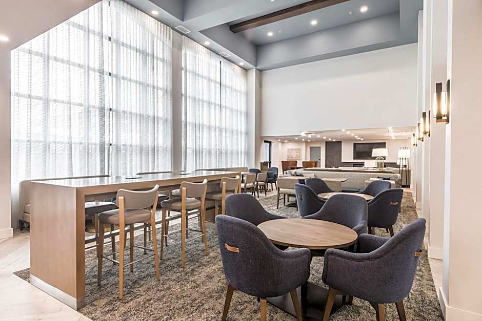 Staybridge Suites - Dawson Creek By IHG