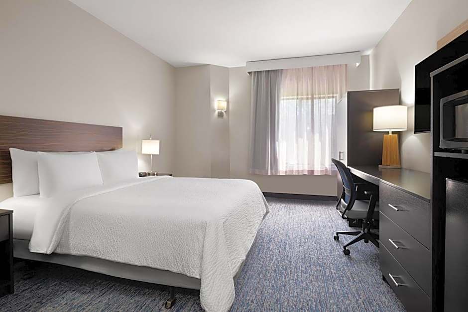 Garner Topeka West By IHG