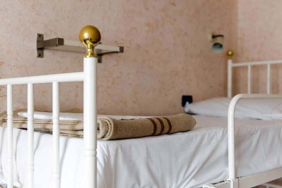 Hostel Archi Rossi