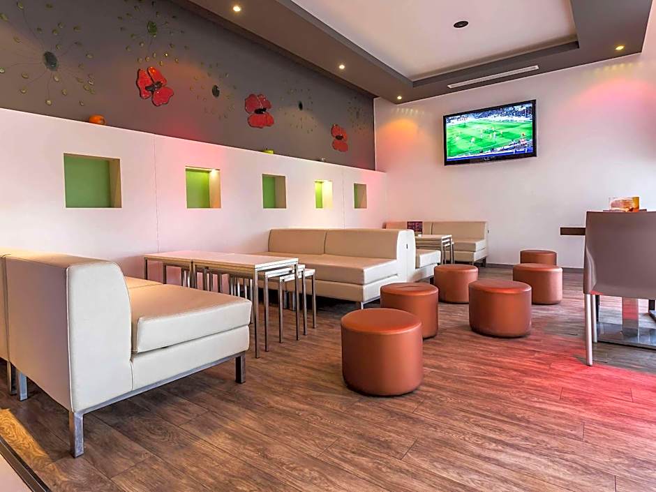 Ibis Oran Les Falaises