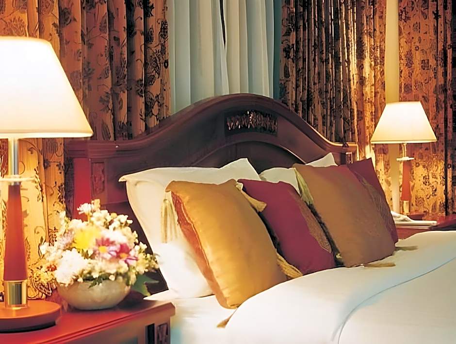 LK Pavilion Executive Serviced Apartment