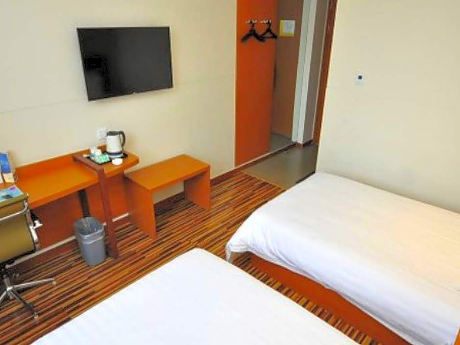 Jinjiang Inn Select Jinan Baotuquan                                                             