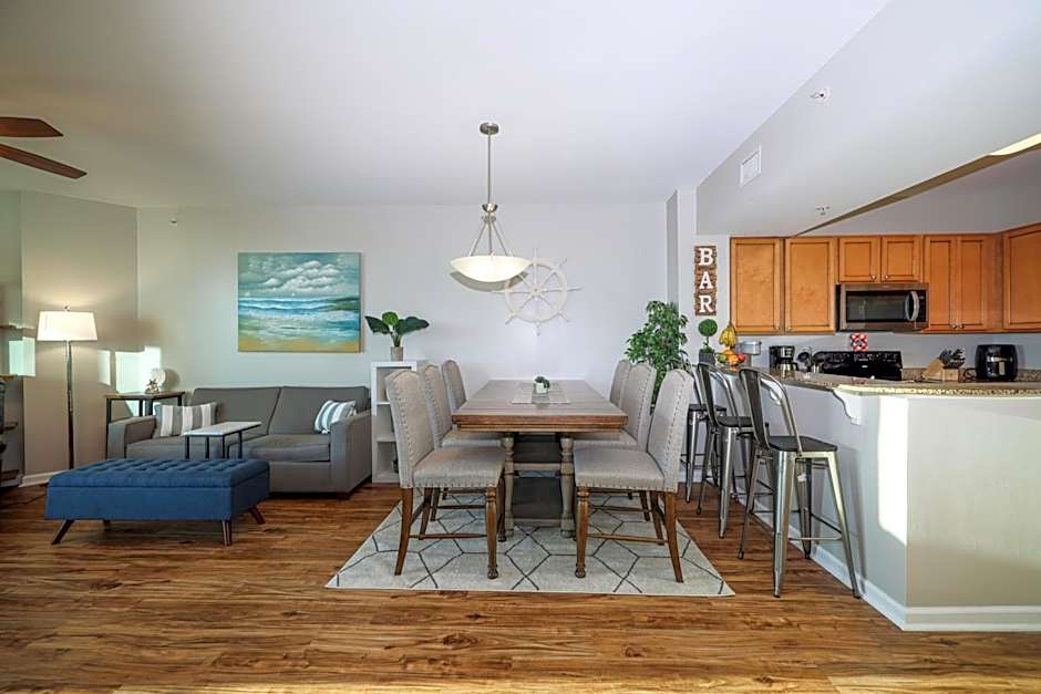 Marvelous 9th Floor Condo Gulf, Pool & Sunset View