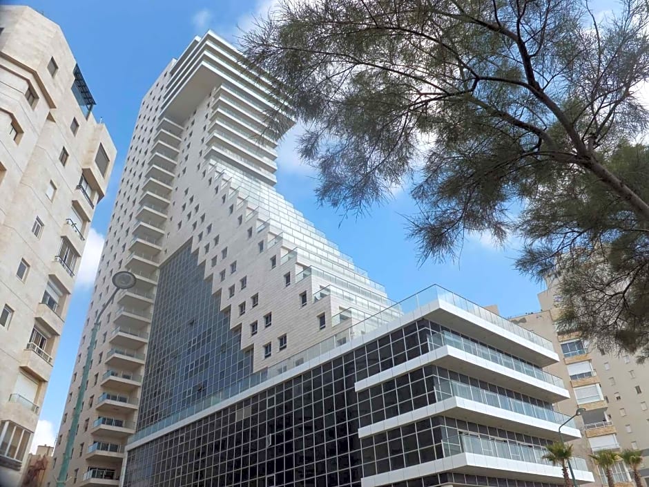 AZIMUT Hotel Medi Terre Netanya