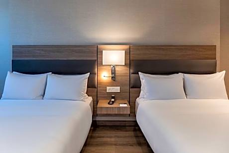 Deluxe Double Room with Two Double Beds