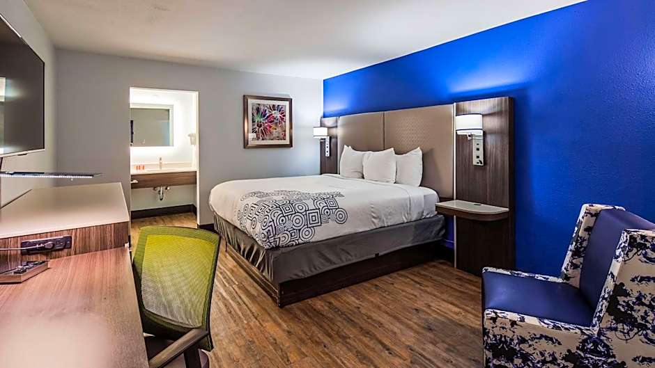 SureStay Plus Hotel by Best Western Sacramento Cal Expo