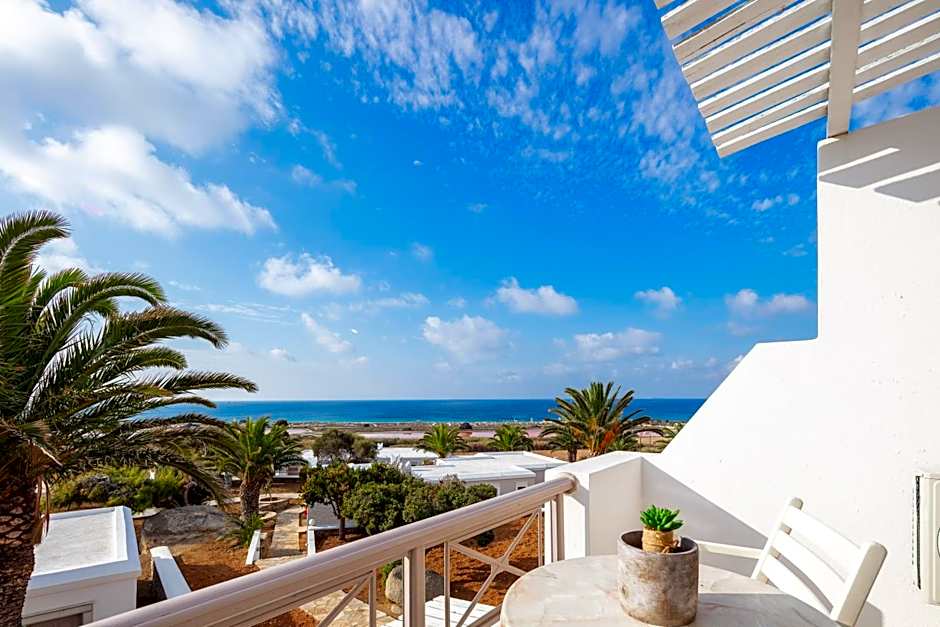 Kavuras Village Hotel & Suites